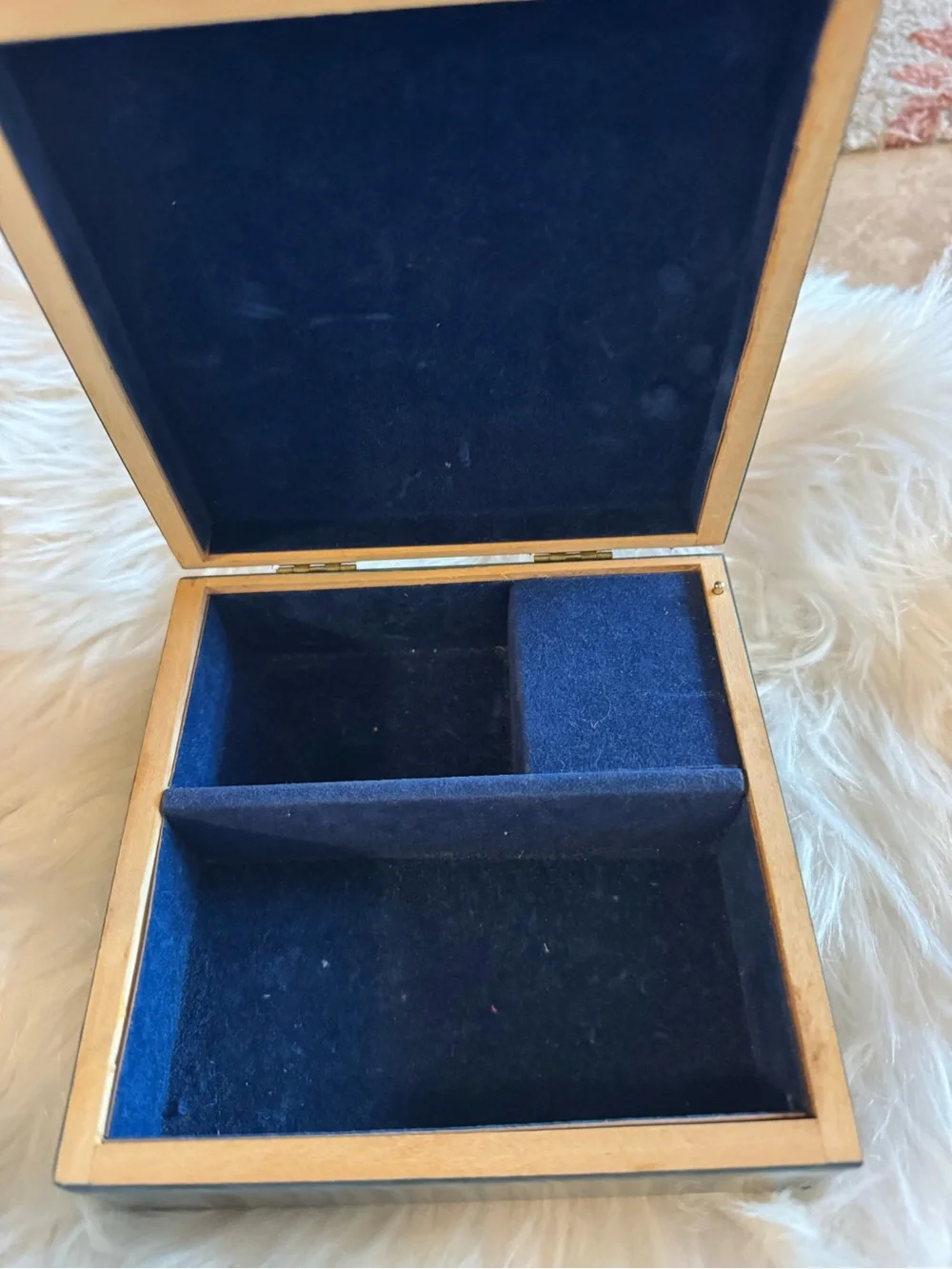 Musical Memories music box